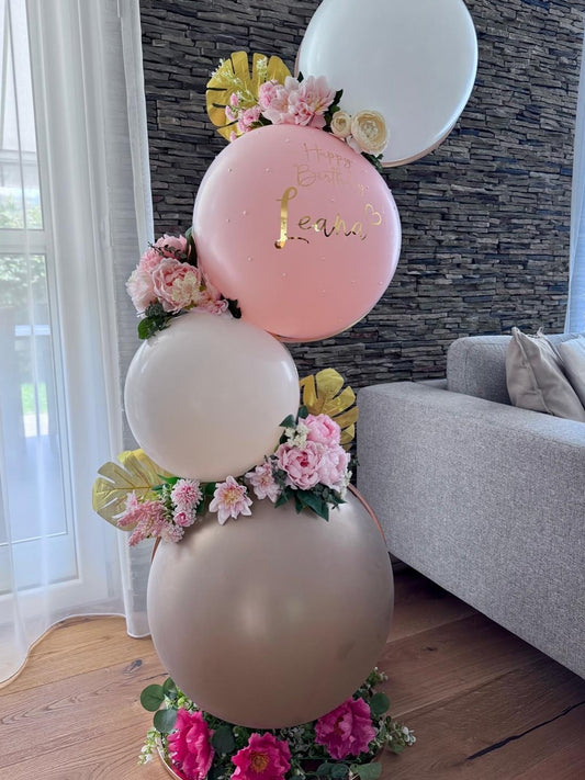 Ballondeko am Metallständer rund